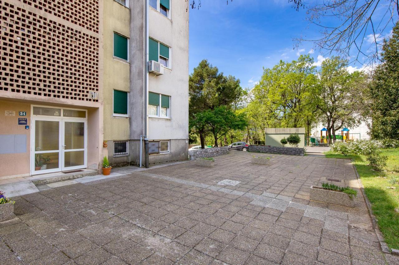 Sunny Studio Apartment With Balcony Rijeka Ngoại thất bức ảnh